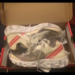 Nike react element sail bone